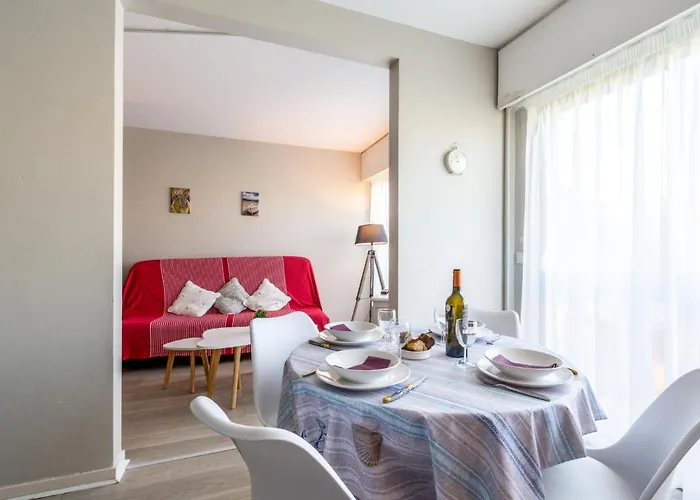 아파트 Le Maxime-2 By Interhome